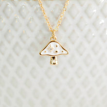 Field Mushroom Necklace