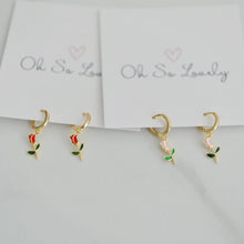 Cordelia, mini floral huggie hoops