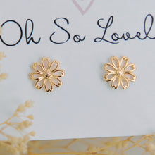 Lumina Flower Stud Earrings