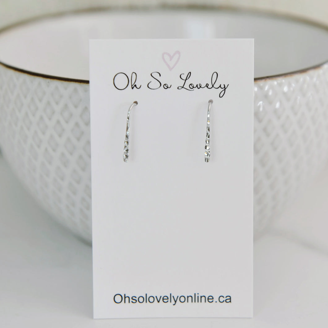 Elowyn Textured Bar Earrings