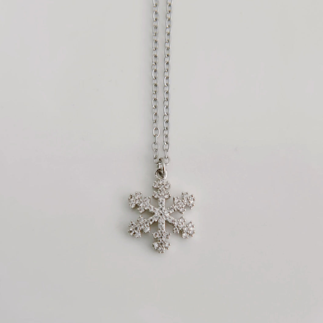 Aspen Snowflake Necklace