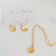 Cecilia Daisy Hoop Earrings