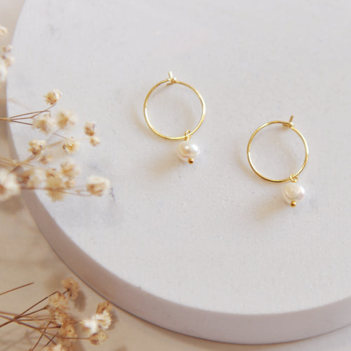 Saylor Hoop Earrings