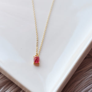 Fuchsia crackle gemstone necklace